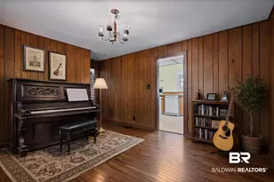 107 S Bayview St, Fairhope, AL 36532 - Photo 4