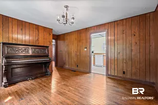 107 S Bayview St, Fairhope, AL 36532 - Photo 14
