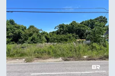 771 Holcombe Avenue, Mobile, AL 36606 - Photo 2