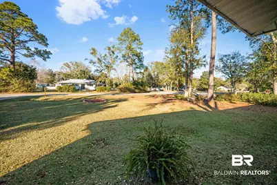 401 W Myrtle Avenue, Foley, AL 36535 - Photo 2