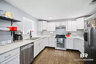 401 W Myrtle Ave, Foley, AL 36535 - Photo 14