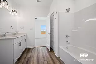 19617 Amberley Rd, Robertsdale, AL 36567 - Photo 10
