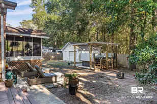 513 3rd St, Fairhope, AL 36532 - Photo 6