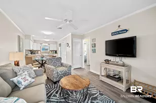 105 E 4th St, Gulf Shores, AL 36542 - Photo 6