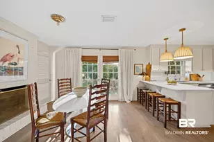451 Ivy Cir, Fairhope, AL 36532 - Photo 6