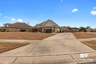815 Onyx Ln, Fairhope, AL 36532 - Photo 10