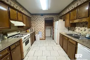 6533 Cedar Bend Ct, Mobile, AL 36608 - Photo 6