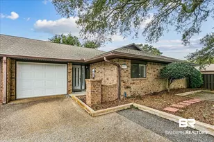 5073 Leeward Dr, Pensacola, FL 32507 - Photo 2