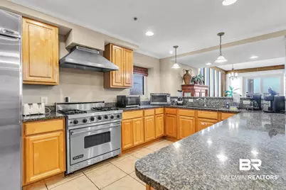 527 E Beach Boulevard #201, Gulf Shores, AL 36542 - Photo 6