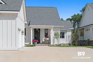 151 Hyacinth St, Fairhope, AL 36532 - Photo 2