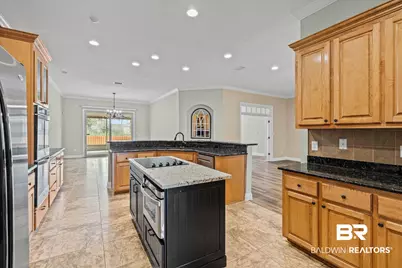704 Edinburgh Avenue, Foley, AL 36535 - Photo 12