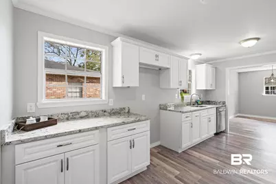 732 Oak Field Drive, Mobile, AL 36609 - Photo 8