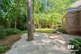 104 Pebble Ct, Fairhope, AL 36532 - Photo 4