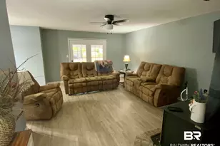 1305 W 7th St, Bay Minette, AL 36507 - Photo 2