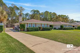 1271 Spring Valley Dr, Mobile, AL 36693 - Photo 2