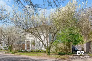 160 Dexter Ave, Mobile, AL 36604 - Photo 1