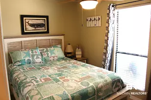 979 W Lagoon Ave, Gulf Shores, AL 36542 - Photo 8
