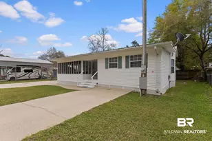 721 Buena Vista Dr, Lillian, AL 36549 - Photo 2