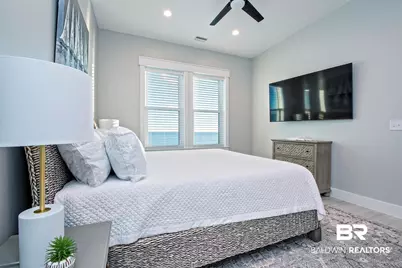 11102 Mobile Street, Gulf Shores, AL 36542 - Photo 16