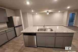 7041 Fuller St, Gulf Shores, AL 36542 - Photo 6