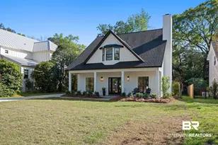 300 Volanta Ave, Fairhope, AL 36532 - Photo 2