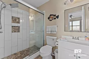 728 W Beach Blvd, Gulf Shores, AL 36542 - Photo 16