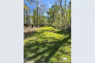 435 Cee Bee Street, Robertsdale, AL 36567 - Photo 2