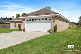23550 Harvest Creek Dr, Robertsdale, AL 36567 - Photo 2