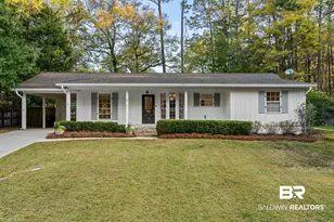 9 Azalea Ct, Fairhope, AL 36532 - Photo 2