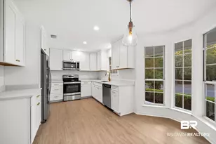 9 Azalea Ct, Fairhope, AL 36532 - Photo 10