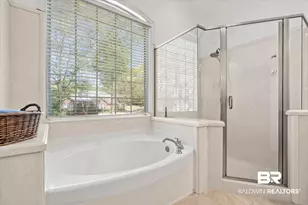 300 Clubhouse Dr, Fairhope, AL 36532 - Photo 10