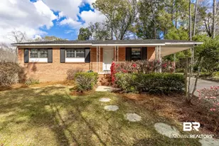 53 Young St, Fairhope, AL 36532 - Photo 1