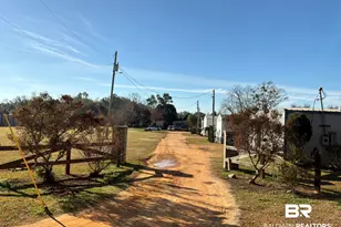 14119 Co Rd 49, Foley, AL 36535 - Photo 10