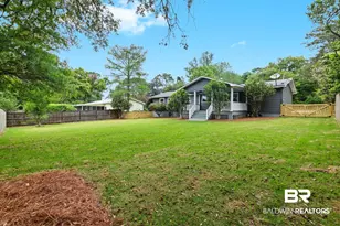 216 Pinecrest Ln, Fairhope, AL 36532 - Photo 68