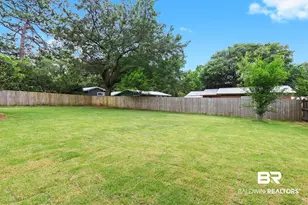 216 Pinecrest Ln, Fairhope, AL 36532 - Photo 16