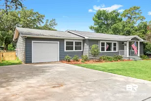 216 Pinecrest Ln, Fairhope, AL 36532 - Photo 18