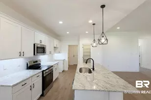18137 Piney Cir, Foley, AL 36535 - Photo 6