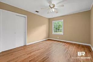 1429 Forestdale Dr, Mobile, AL 36618 - Photo 16