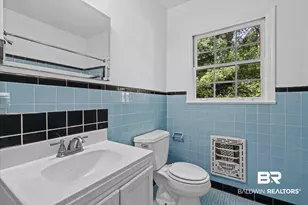 1429 Forestdale Dr, Mobile, AL 36618 - Photo 14
