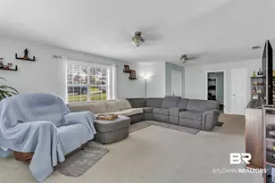 2067 Club House Dr, Lillian, AL 36549 - Photo 10