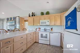 6782 Palmetto Dr, Gulf Shores, AL 36542 - Photo 10