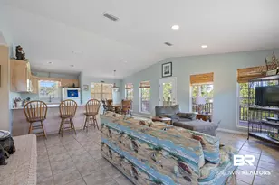 6782 Palmetto Dr, Gulf Shores, AL 36542 - Photo 4