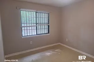 2207 Wolf Ridge Rd, Mobile, AL 36618 - Photo 4