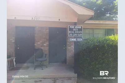 2207 Wolf Ridge Road #B, Mobile, AL 36618 - Photo 2
