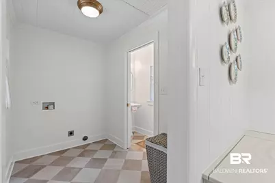 5210 S Pineview Lane, Mobile, AL 36608 - Photo 12
