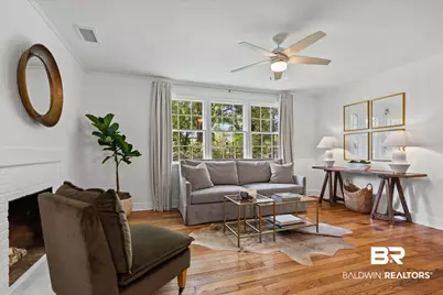 5210 S Pineview Lane, Mobile, AL 36608 - Photo 4