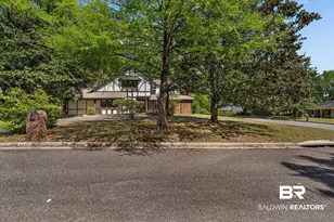 1361 Dellwyn Ct, Mobile, AL 36695 - Photo 32