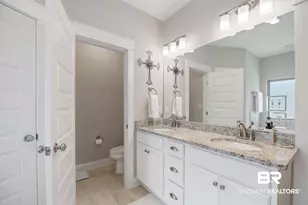 220 Ornate Ave, Fairhope, AL 36532 - Photo 2