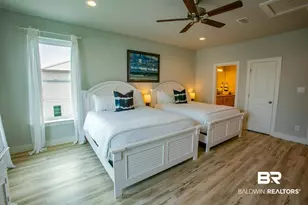 588 E Beach Blvd, Gulf Shores, AL 36542 - Photo 14