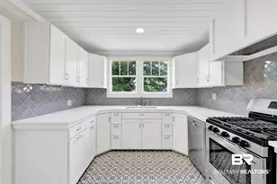 309 S Section St, Fairhope, AL 36532 - Photo 18